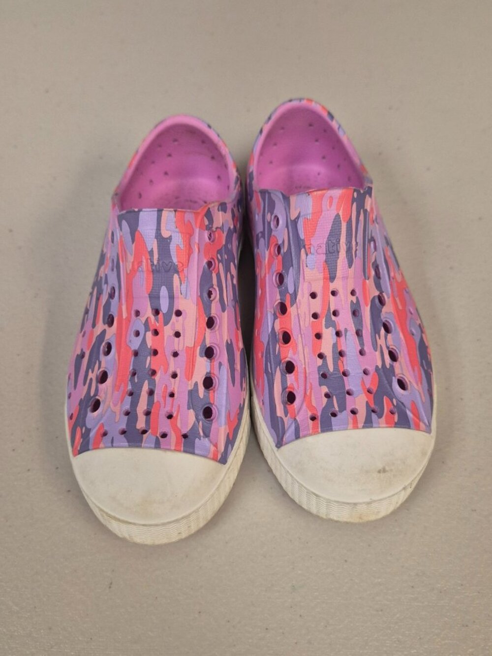 Natives Pink Purple Camo J11